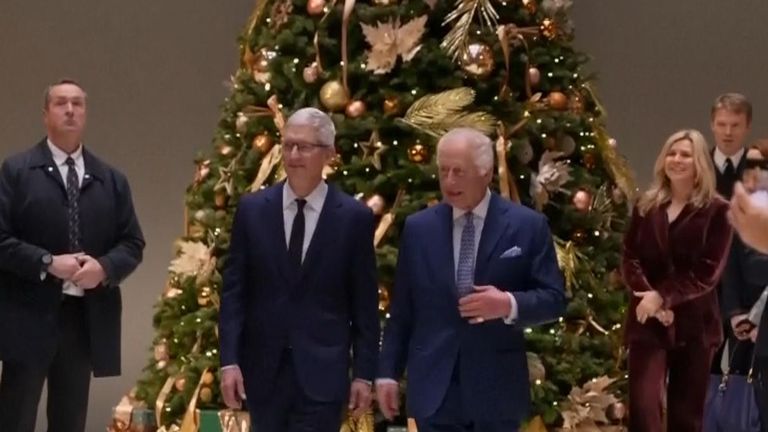 Charles then visited the Apple store, where he was joined by Apple CEO Tim Cook.